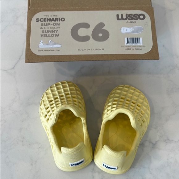 Lusso Cloud Baby Scenario Sunny Yellow Comfort Slip-On Shoes - Picture 6 of 7